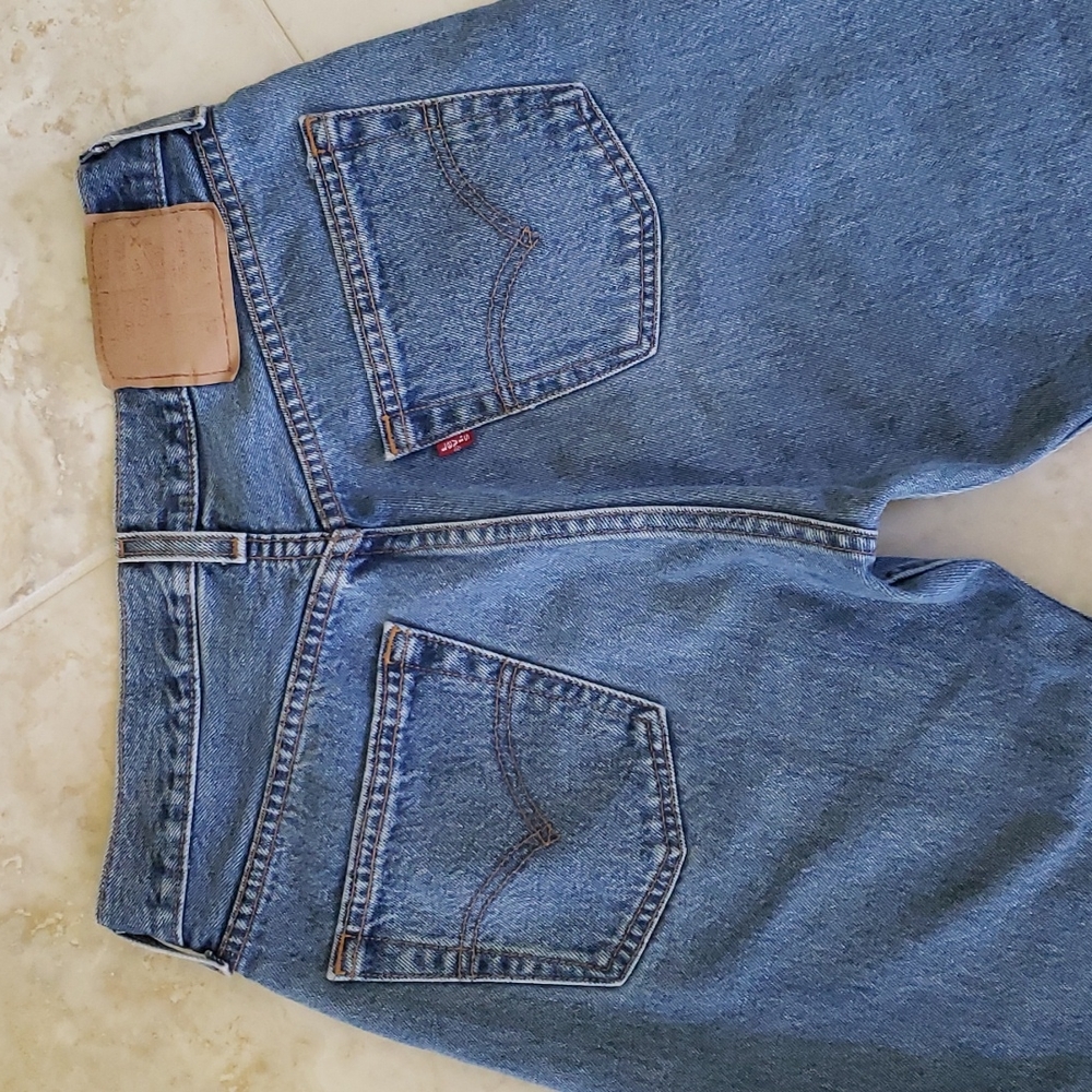 ❤ VINTAGE | 90s Levi's 501 Button Fly Jeans Medium Wash - Picture 10 of 12